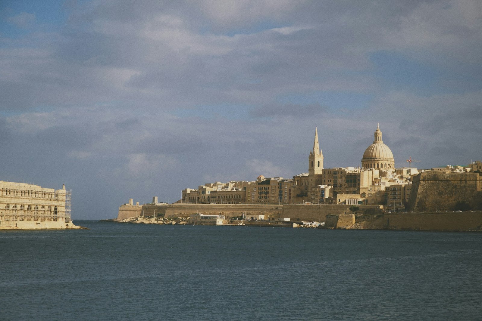 Valletta Grand Harbour Hero